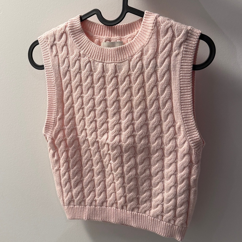 Abercrombie & Fitch Pink Cable Knit Sleeveless Top